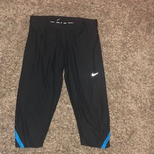 Nike running capri leggings s